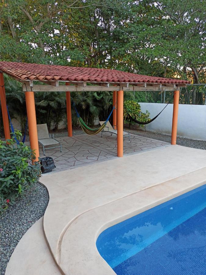Hotel J.B. Zihuatanejo Buitenkant foto