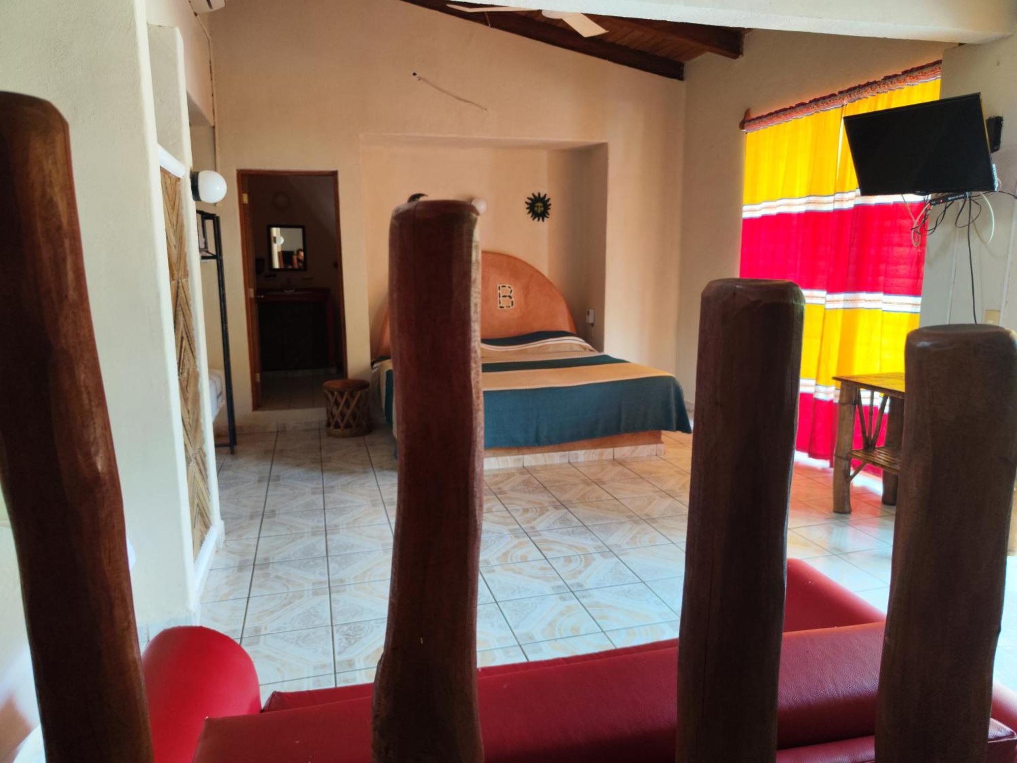 Hotel J.B. Zihuatanejo Buitenkant foto