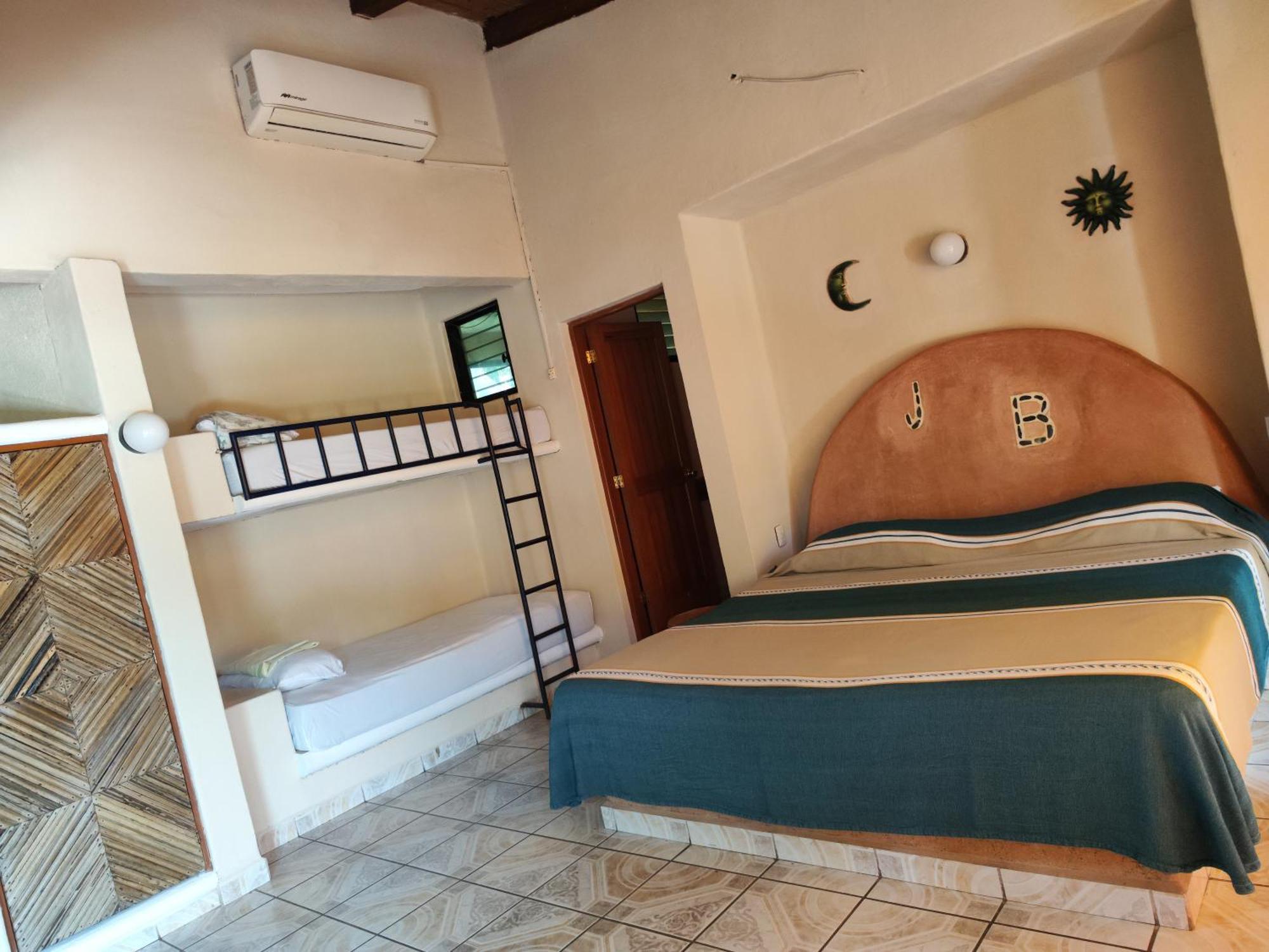 Hotel J.B. Zihuatanejo Buitenkant foto