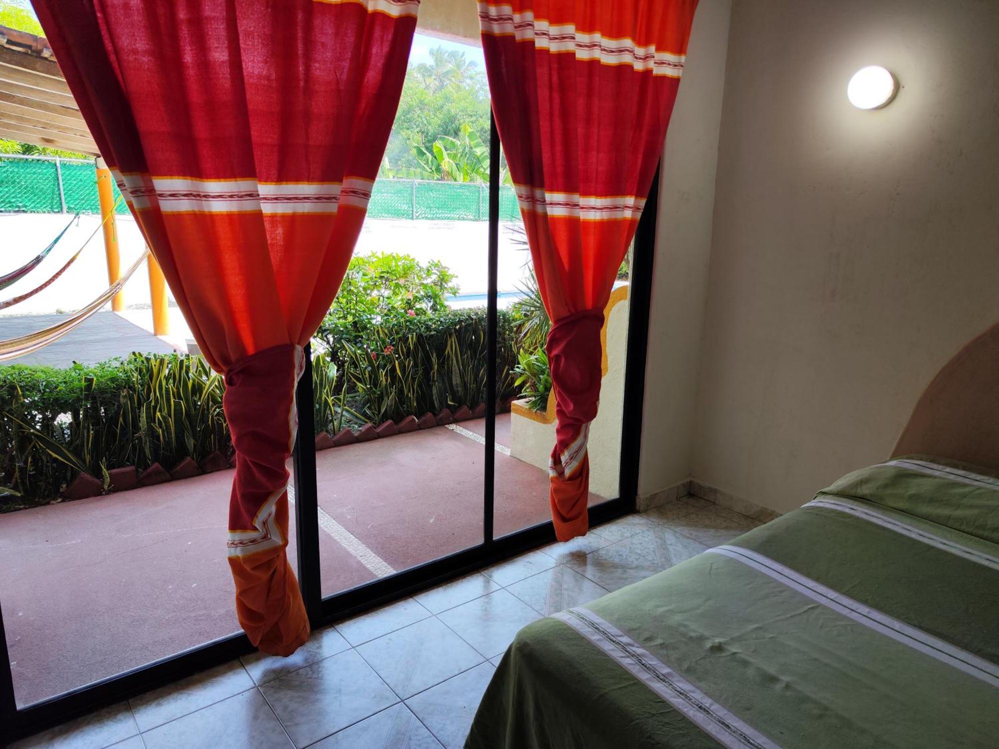 Hotel J.B. Zihuatanejo Buitenkant foto