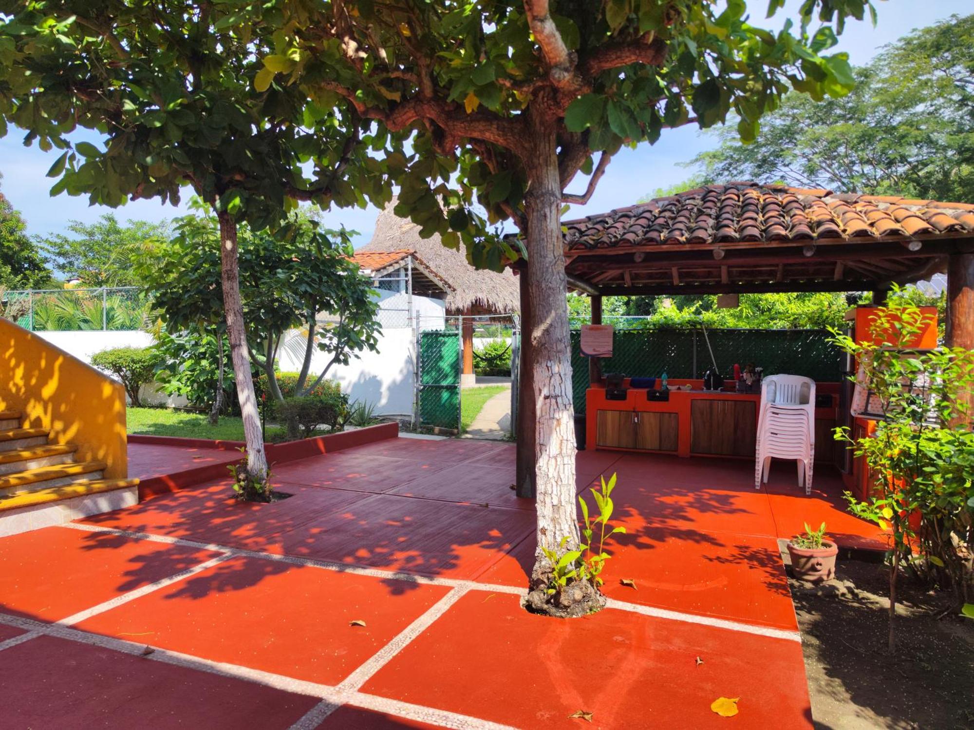 Hotel J.B. Zihuatanejo Buitenkant foto